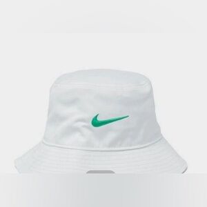 NIKE APEX SWOOSH WOVEN BUCKET HAT